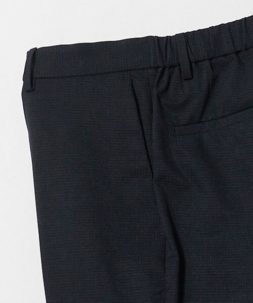 UNITED ARROWS(ユナイテッドアローズ)の「COOL DOTS プリント ノープリーツ テーパード パンツ UA COZY ウォッシャブル 2WAYストレッチ(スラックス・メンズ・ダークグレー/ネイビー・M/L/S/XL/XXL)」の17枚目の写真