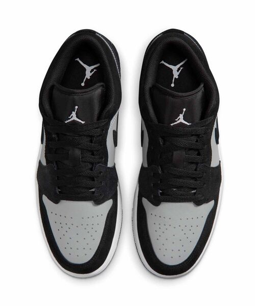JORDAN BRAND(ジョーダンブランド)の「エア ジョーダン 1 LOW メンズシューズ / Air Jordan 1 Low Men's Shoes 553558-048 Black(スニーカー・メンズ・ブラック・29/28.5/26.5/28/27.5/27/29.5/25/25.5/26/30)」の7枚目の写真