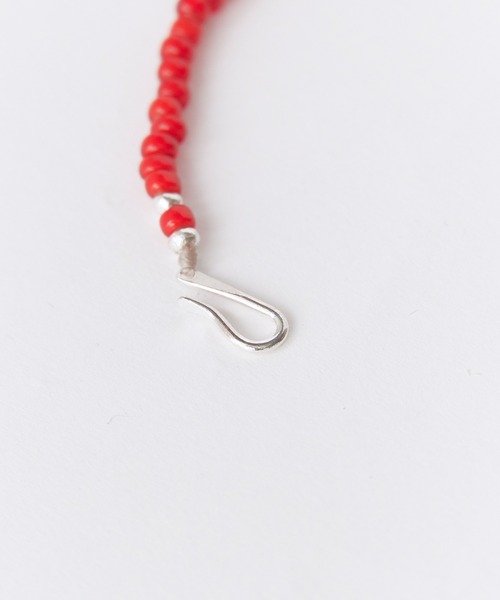 SunKu(サンク)の「SunKu/サンク Red Vintage Beads & Silver Peace Hook Bracelet レッド ヴィンテージ ビーズ シルバー ピース フック ブレスレット メンズ レディース 2026年 夏 夏服(ブレスレット・メンズ・レッド・FREE)」の9枚目の写真