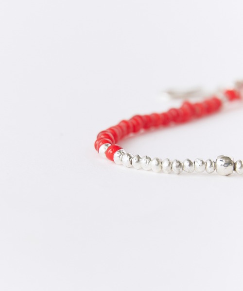 SunKu(サンク)の「SunKu/サンク Red Vintage Beads & Silver Peace Hook Bracelet レッド ヴィンテージ ビーズ シルバー ピース フック ブレスレット メンズ レディース 2026年 夏 夏服(ブレスレット・メンズ・レッド・FREE)」の11枚目の写真