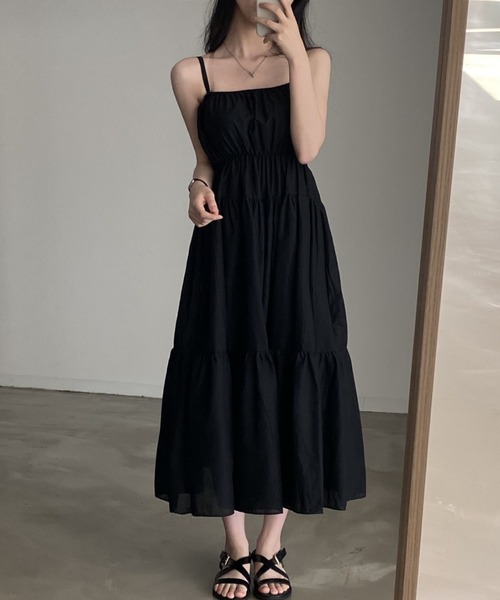 YUGA(ユーガ)の「YUGA_YGMC Korean-style Tiered Flare Camisole Dress(ワンピース・レディース・ホワイト/ブラック・FREE)」の2枚目の写真