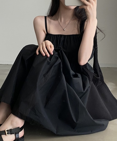 YUGA(ユーガ)の「YUGA_YGMC Korean-style Tiered Flare Camisole Dress(ワンピース・レディース・ホワイト/ブラック・FREE)」の15枚目の写真