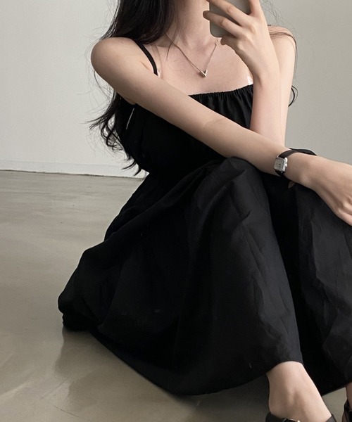 YUGA(ユーガ)の「YUGA_YGMC Korean-style Tiered Flare Camisole Dress(ワンピース・レディース・ホワイト/ブラック・FREE)」の16枚目の写真