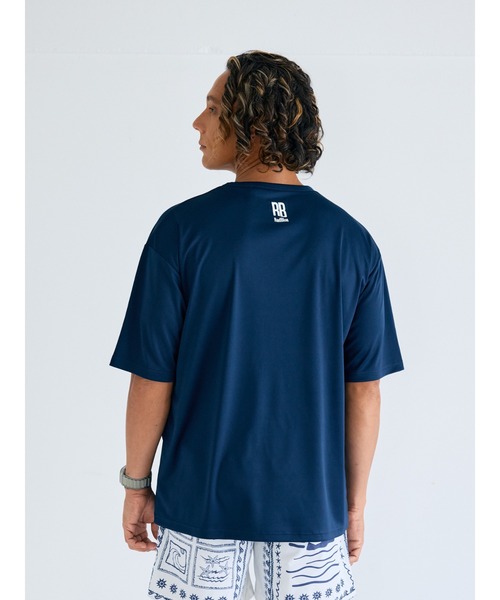 RadBlue(ラッドブルー)の「PHABOL(R)ラッシュガードTEE(その他トップス・メンズ・ネイビー/ホワイト/ブラック・X-LARGE/LARGE/MEDIUM/SMALL)」の12枚目の写真