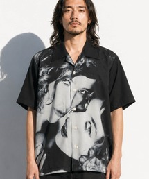 TMT（ティーエムティー）の「【TMT×Ellen Von Unwerth】OVERSIZED PHOTO  SHIRTS（シャツ/ブラウス）」