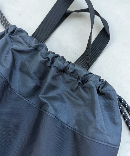 THRASHER（スラッシャー）の「THRASHER KNAPSACK（バックパック/リュック・レディース・ブラック×ホワイト・FREE）」の3枚目の写真