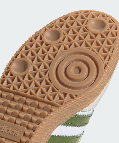 adidas(アディダス)の「サンバ OG シューズ / Samba OG Shoes / アディダスオリジナルス adidas Originals(スニーカー・レディース・ホワイト・26.0cm/25.0cm/25.5cm/22.5cm/22.0cm/23.0cm/23.5cm/24.0cm/24.5cm/26.5cm/27.0cm)」の9枚目の写真