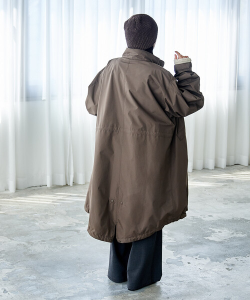 FREAK'S STORE(フリークスストア)の「+Phenix × FREAK'S STORE/プラスフェニックス 別注 GORE-TEX WINDSTOPPER MODS COAT/ゴアテックス ウインドストッパーモッズコート/モッズコート(モッズコート・レディース・ネイビー/ブラウン/ブラック・MEDIUM/SMALL)」の11枚目の写真