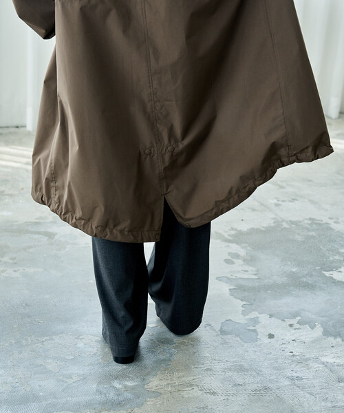 FREAK'S STORE(フリークスストア)の「+Phenix × FREAK'S STORE/プラスフェニックス 別注 GORE-TEX WINDSTOPPER MODS COAT/ゴアテックス ウインドストッパーモッズコート/モッズコート(モッズコート・レディース・ネイビー/ブラウン/ブラック・MEDIUM/SMALL)」の17枚目の写真