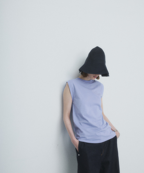 CALMER(カルメール)の「NATURAL DYE SLEEVELESS / ナチュラルダイスリーブレス(Tシャツ/カットソー・レディース・サックスブルー・2/1)」の2枚目の写真