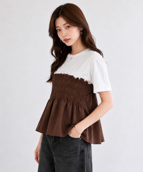 by LEGNA(バイレグナ)の「シャーリング切替ペプラムドッキングトップス(Tシャツ/カットソー・レディース・ブラウン/ブラック・FREE)」の8枚目の写真