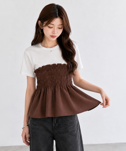 by LEGNA(バイレグナ)の「シャーリング切替ペプラムドッキングトップス(Tシャツ/カットソー・レディース・ブラウン/ブラック・FREE)」の10枚目の写真