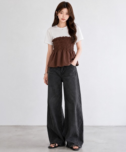 by LEGNA(バイレグナ)の「シャーリング切替ペプラムドッキングトップス(Tシャツ/カットソー・レディース・ブラウン/ブラック・FREE)」の12枚目の写真