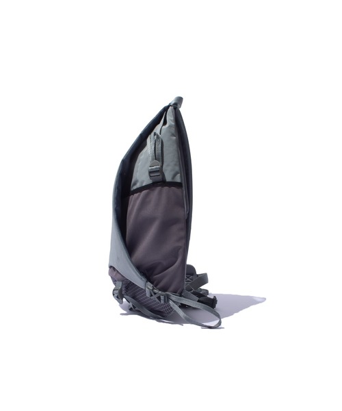 F/CE. (エフシーイー)の「F/CE. TEXNIC DRAWSTRING SLINGER BAG / エフシーイー テックスニック ドローストリング スリンガーバッグ(ショルダーバッグ・メンズ・ブラック・FREE)」の5枚目の写真