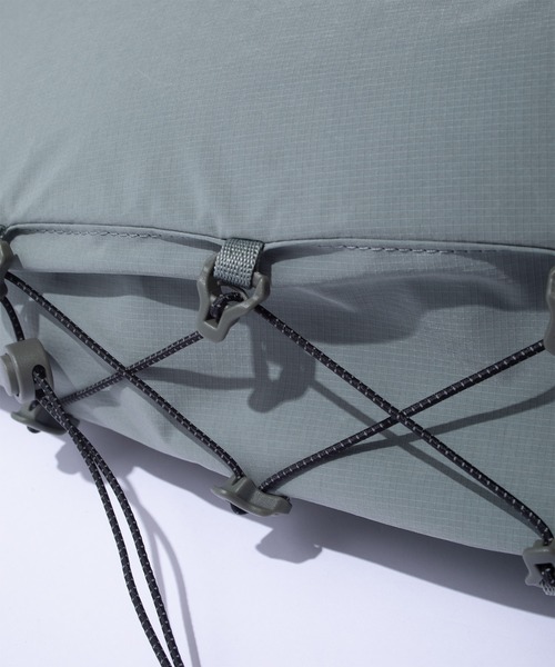 F/CE. (エフシーイー)の「F/CE. TEXNIC DRAWSTRING SLINGER BAG / エフシーイー テックスニック ドローストリング スリンガーバッグ(ショルダーバッグ・メンズ・ブラック・FREE)」の12枚目の写真