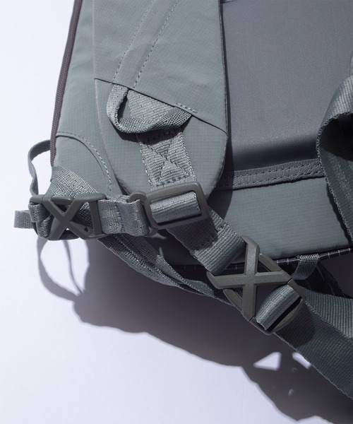F/CE. (エフシーイー)の「F/CE. TEXNIC DRAWSTRING SLINGER BAG / エフシーイー テックスニック ドローストリング スリンガーバッグ(ショルダーバッグ・メンズ・ブラック・FREE)」の18枚目の写真
