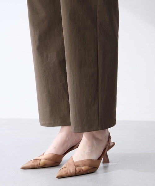Petit Honfleur(プチオンフルール)の「ストレッチストレートパンツ【ウエストゴム】(その他パンツ・レディース・ベージュ/ブラウン・M/L)」の13枚目の写真