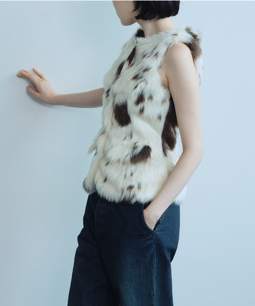 YUHAN WANG/ユハン ワン】western calffauxfur waistcoat（ベスト