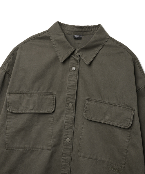LIFE WORK（ライフワーク）の「レディース ヴィンテージビッグポケットクロップシャケット（シャツ/ブラウス・レディース・チャコールグレー/ダークカーキ・FREE）」の4枚目の写真