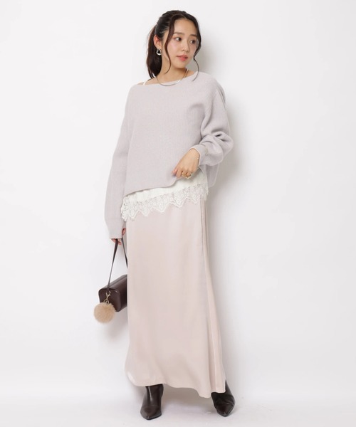 JUSGLITTY(ジャスグリッティー)の「レースヘムサテンキャミ(シャツ/ブラウス・レディース・オフホワイト/ブラウン・2/1)」の9枚目の写真