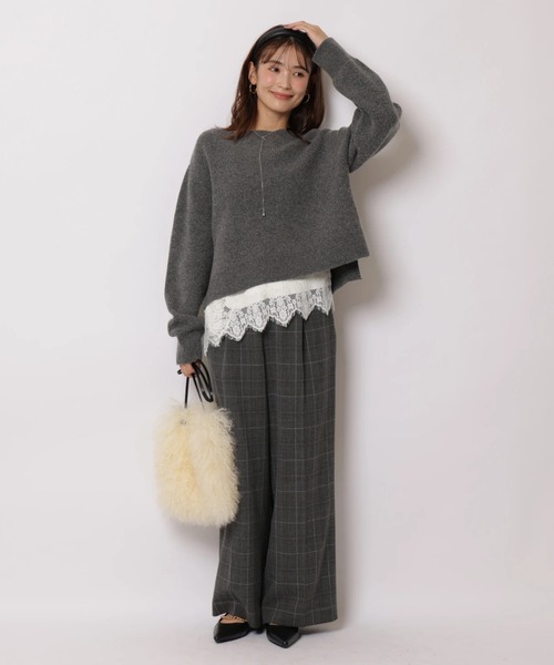 JUSGLITTY(ジャスグリッティー)の「レースヘムサテンキャミ(シャツ/ブラウス・レディース・オフホワイト/ブラウン・2/1)」の18枚目の写真