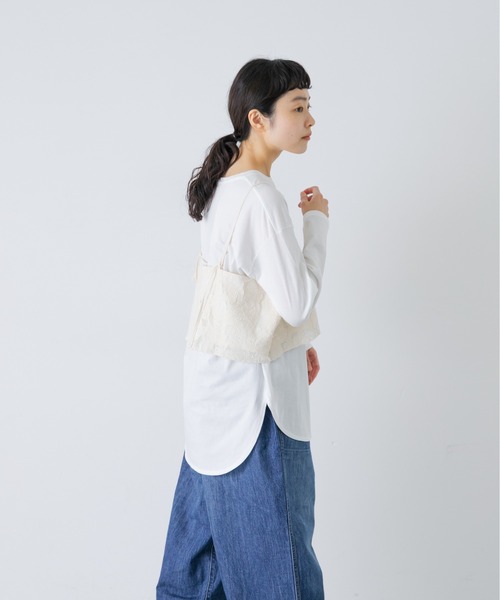 かぐれ(カグレ)の「カッティング刺繍キャミソール(キャミソール・レディース・ブラック/アイボリー・FREE)」の6枚目の写真