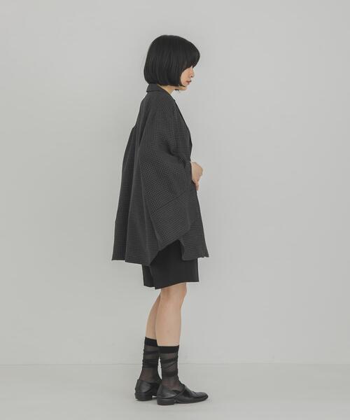 KBF(ケイビーエフ)の「シンプルショートパンツ(その他パンツ・レディース・チャコールグレー/ダークブラウン/ブラック・ONE)」の8枚目の写真