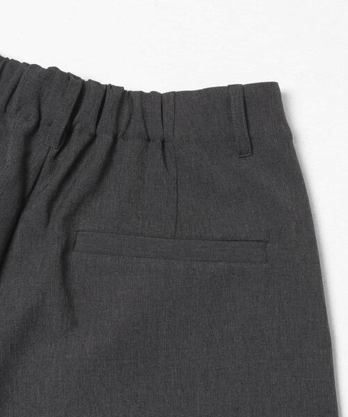 KBF(ケイビーエフ)の「シンプルショートパンツ(その他パンツ・レディース・チャコールグレー/ダークブラウン/ブラック・ONE)」の21枚目の写真