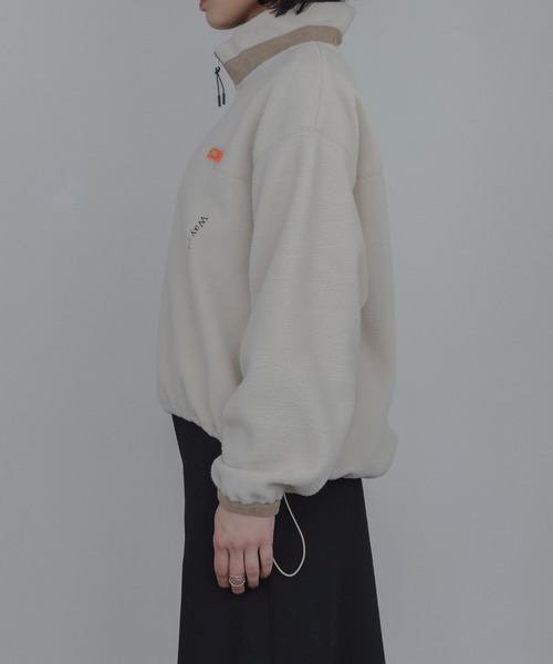 Eimee Law(エイミーロウ)の「ランダム刺繍フリースZIPプルオーバー(その他トップス・レディース・ダークグレー/ライトイエロー/ライトベージュ・FREE)」の18枚目の写真