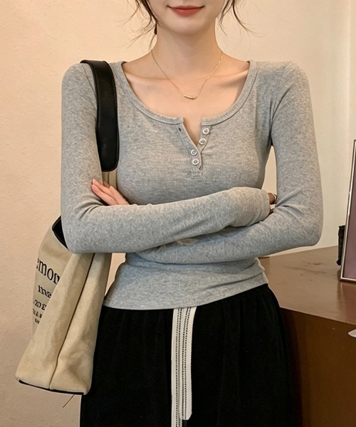 LEMOA(レモア)の「リブヘンリーネック長袖カットソー(Tシャツ/カットソー・レディース・グレー/ホワイト/ブラウン/ブラック・MEDIUM/X-LARGE/LARGE)」の16枚目の写真