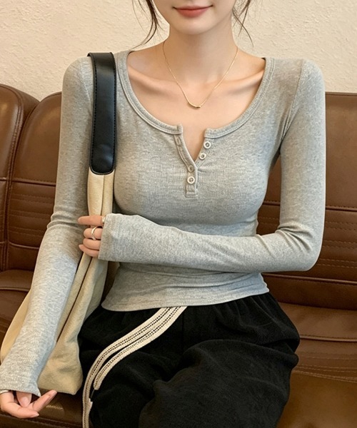 LEMOA(レモア)の「リブヘンリーネック長袖カットソー(Tシャツ/カットソー・レディース・グレー/ホワイト/ブラウン/ブラック・MEDIUM/X-LARGE/LARGE)」の6枚目の写真
