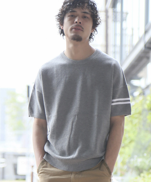 Denime（ドゥニーム）の「コットンリネンライン半袖ニット/LINE CREW SS KNIT（その他トップス・メンズ・ブラック/カーキ/グレー/ホワイト・LARGE/MEDIUM）」の3枚目の写真