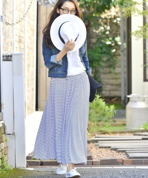 coca(coca)(コカ)の「落ち感フレアロングスカート(スカート・レディース・ホワイト/ホワイト系その他/ブラック×ホワイト/グリーン/ピンク/ブラック系その他/ライトピンク/オリーブ/グレー/ホワイト×ブラック/ブラック/エメラルドブルー/チャコール/ダークブルー/マスタード/カーキ/ブラウン/ベージュ・ONESIZE/ONE SIZE)」の3枚目の写真