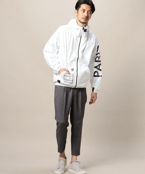 UEG(ユーイージー)の「<UEG> TYVEK PARIS ZIP/パーカー(その他アウター・メンズ・ホワイト・MEDIUM/LARGE)」の5枚目の写真