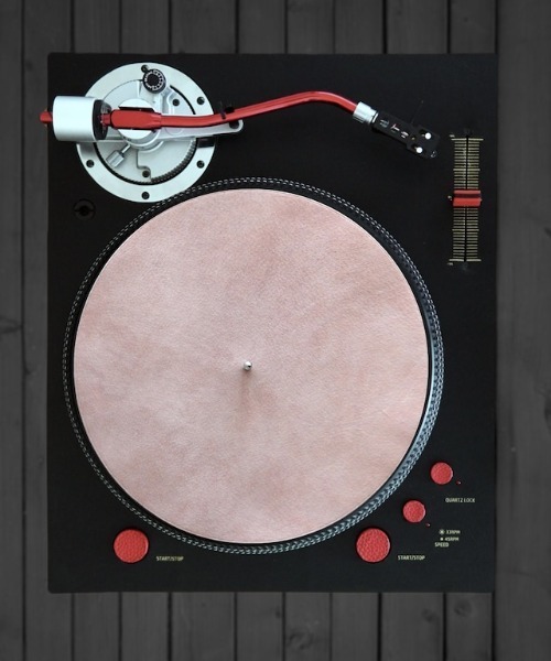 dub magic（ダブマジック）の「DUB MAGIC ダブマジック/ スウェード スリップマット //// SLIPMAT LT（レコード・メンズ・ベージュ/ネイビー/ワインレッド/ブラック/チョコ/オリーブ/ライトブルー/グリーン/ブラウン/桜・FREE）」の11枚目の写真