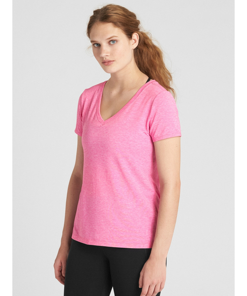 gap breathe v neck