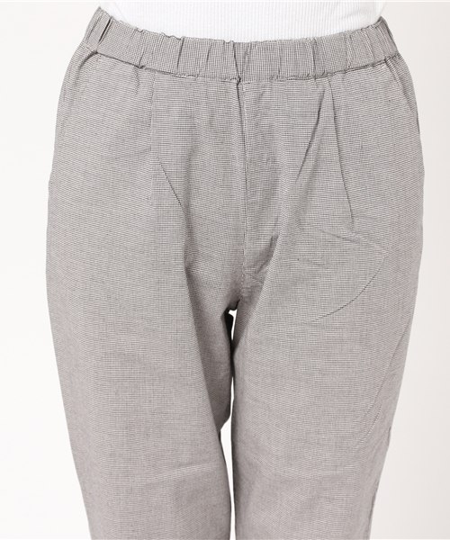 Samansa Mos2（サマンサ モスモス）の「ストレッチタックパンツ（その他パンツ・レディース・ブラック/チャコールグレー/ベージュ/カーキ/キャメル・ﾌﾘ-）」の10枚目の写真