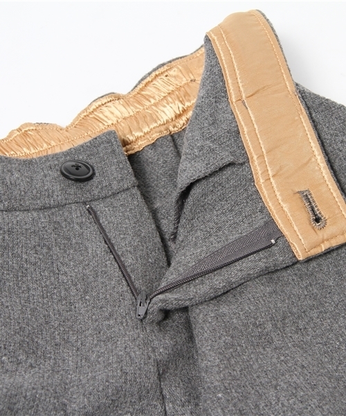 WEGO（ウィゴー）の「ウールカルゼ9分丈タックパンツ（スラックス・レディース・ブラック/ダークグレー/キャメル/ワイン・FREE）」の11枚目の写真