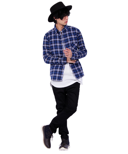 ８(eight)（エイト）の「２連 スタッズベルト PUレザーベルト（ベルト・メンズ・ホワイト/ブラック・FREE）」の7枚目の写真