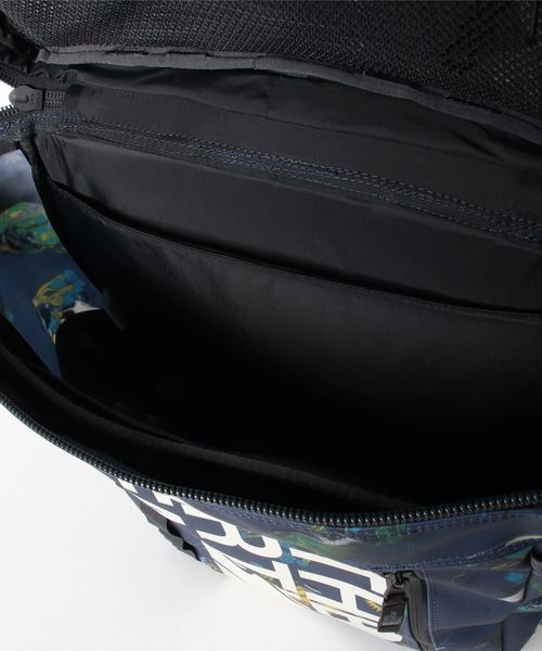 THE NORTH FACE(ザノースフェイス)の「ザ・ノース・フェイス スタンダードデイパック / BCヒューズボックスII(バックパック/リュック・メンズ・ブラック/ピンク系その他/ホワイト×ブラック/レッド/ネイビー/グリーン系カモフラージュ/イエロー/グレー系カモフラージュ/その他/ブルー/グレー/ブルー系その他3・ONE SIZE)」の13枚目の写真