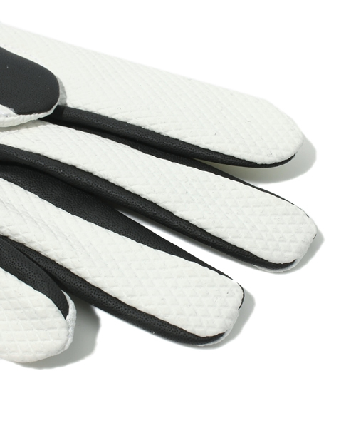 PUMA（プーマ）の「3D テックグローブ (UNISEX) - PUMA GOLF（手袋・メンズ・ブラック×ホワイト/ホワイト×レッド/ホワイト×ブラック・LARGE/MEDIUM/SMALL）」の6枚目の写真