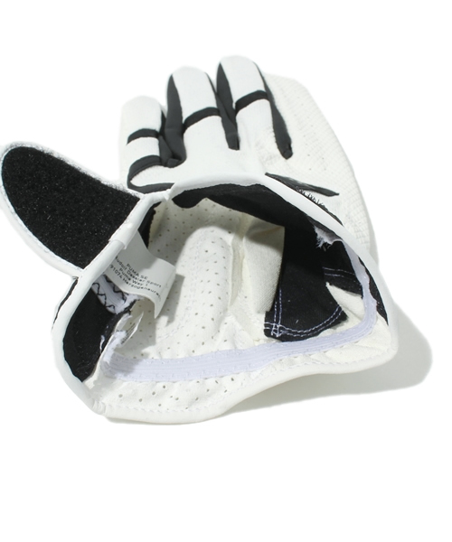 PUMA（プーマ）の「3D テックグローブ (UNISEX) - PUMA GOLF（手袋・メンズ・ブラック×ホワイト/ホワイト×レッド/ホワイト×ブラック・LARGE/MEDIUM/SMALL）」の8枚目の写真