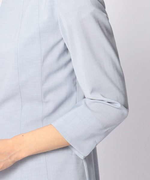 NARACAMICIE(ナラカミーチェ)の「【セットアップスーツ対応】キュプラポリエステルノーカラージャケット(スーツジャケット・レディース・ネイビー/ブルー/ブラック・MEDIUM/LARGE/SMALL)」の13枚目の写真