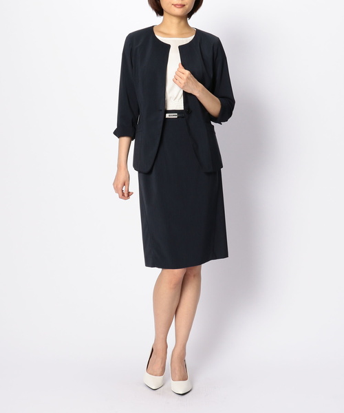NARACAMICIE(ナラカミーチェ)の「【セットアップスーツ対応】キュプラポリエステルノーカラージャケット(スーツジャケット・レディース・ネイビー/ブルー/ブラック・MEDIUM/LARGE/SMALL)」の20枚目の写真