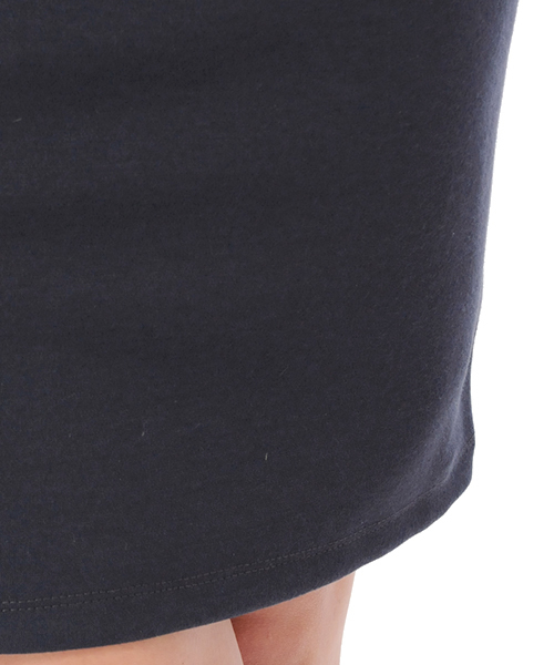 AMBIENT（アンビエント）の「Vネックスリムドレス（ワンピース・レディース・ネイビー/バーガンディー・1/2）」の9枚目の写真