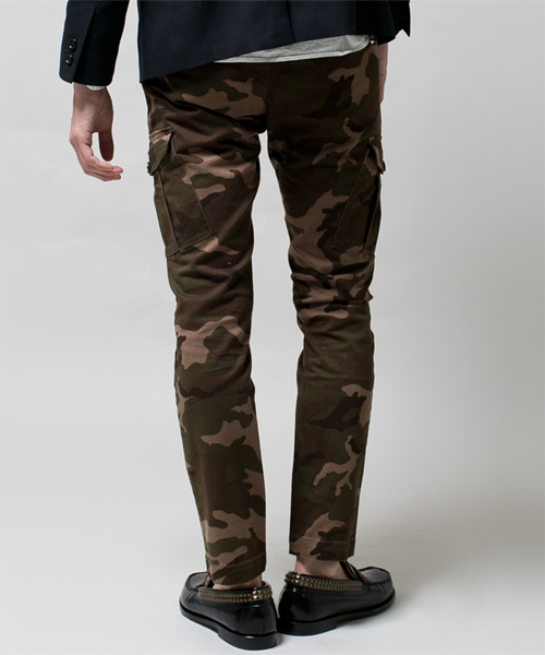 NANO universe（ナノユニバース）の「カモ柄9分丈ストレッチスキニー カーゴ（カーゴパンツ・メンズ・その他1/その他2/その他3/その他6・28/30/32）」の21枚目の写真