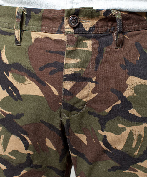 NANO universe（ナノユニバース）の「カモ柄9分丈ストレッチスキニー カーゴ（カーゴパンツ・メンズ・その他1/その他2/その他3/その他6・28/30/32）」の8枚目の写真