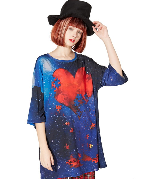 ankoROCK（アンコロック）の「宇宙柄退廃ハートＴシャツ -メガビッグ-（Tシャツ/カットソー・メンズ・A・ONE SIZE）」の13枚目の写真