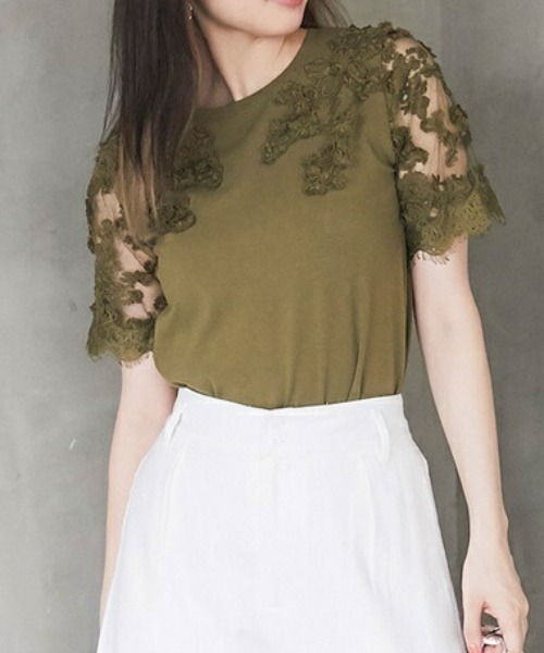 &. NOSTALGIA（アンドドットノスタルジア）の「レーススリーブTシャツ（Tシャツ/カットソー・レディース・ホワイト/ブラック/カーキ/ネイビー・FREE）」の4枚目の写真