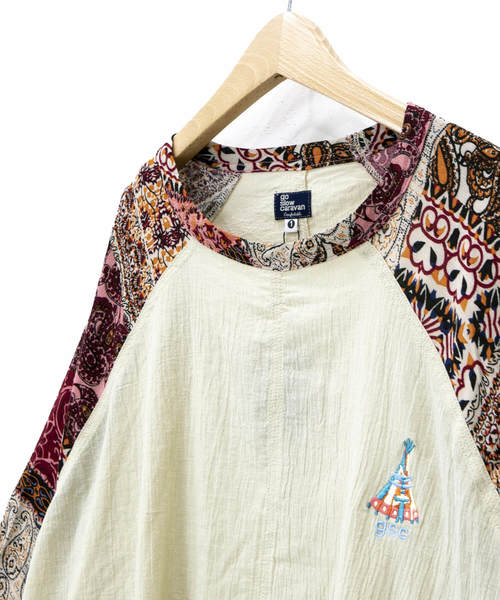 go slow caravan(ゴースローキャラバン)の「ポンチョTEE(Tシャツ/カットソー・レディース・ベージュ/ネイビー・FREE)」の11枚目の写真